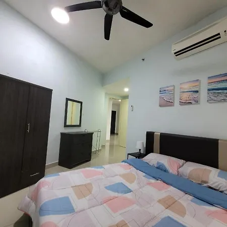 Homestay D'Univ 360 Place Seri Kembangan Exterior photo