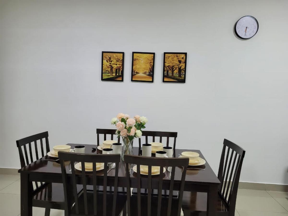Pangsapuri D'univ 360 Place Seri Kembangan