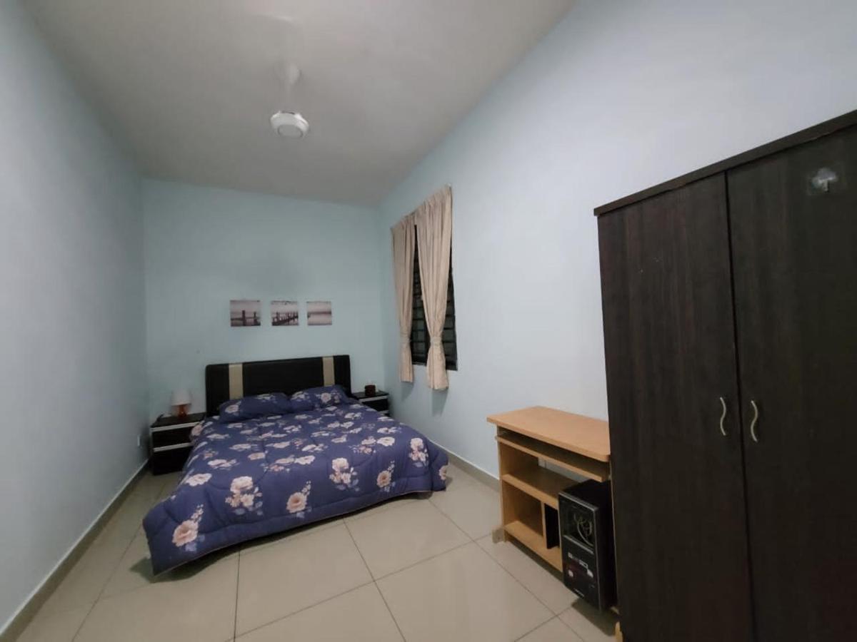 D'univ 360 Place * Seri Kembangan